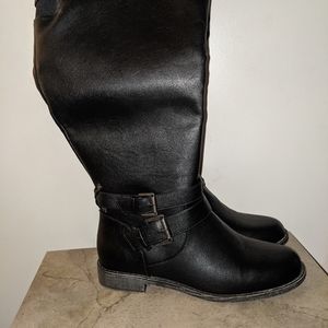 Tall Boots "Hally" zip up wide calf
